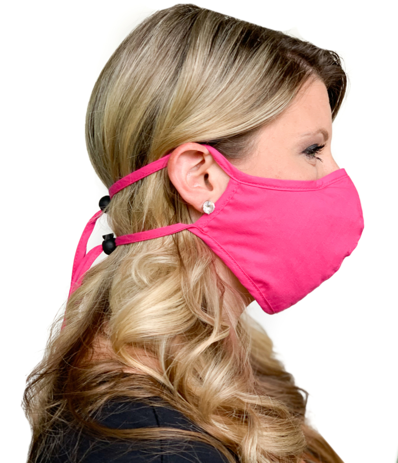 Face mask with adjustable straps